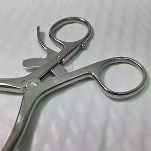 Retractores Ginecológicos Manuales de Acero Inoxidable Personalizados |   Instrumentos Quirúrgicos Reutilizables para Procedimientos Ginecológicos |   De Primera Calidad - Product Image 3