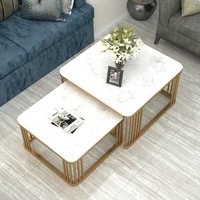 Juego de Mesas Nido Móviles de Lujo Doradas, Mesas Auxiliares Modernas de Acero Inoxidable con Tapa de Mármol Blanco para Sala de Estar y Decoración de Villas