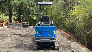 จัดส่งฟรี DM20 CFG รถขุดขนาดเล็ก13.5HP บูมสวิงควบคุม50 "ใบมีด16" ถังขุด EPA CE อนุมัติด้วยหัวแม่โป้งไฮดรอลิก - Product Image 5