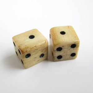 Dados de Hueso Natural Ecológicos, Hechos a Mano, Dados Clásicos para Juegos de Mesa como Ludo, Ajedrez y RPG - Product Image 4