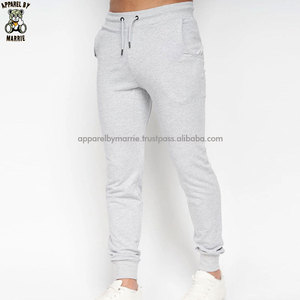 Chándal de algodón premium para hombre que ofrece suavidad y durabilidad, hecho con el mejor material. - Product Image 3