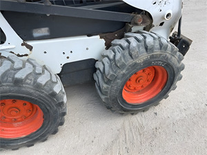Venta caliente Bobcatt Skid Steer S590 Cargadora de ruedas Certificación EPA Skid Steer Buen Estado - Product Image 3