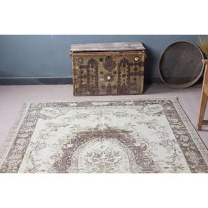 พรมตุรกีขนาด 5.5x8.9 ฟุต พรมวินเทจขนาดใหญ่ พรมขอบสีน้ำตาล - Product Image 4