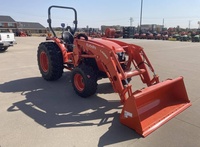 Tractor utilitario compacto Kubota MX6000HST 4WD con transmisión hidrostática y opción de cargador frontal para agricultura y paisajismo