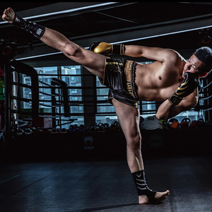 Gants de boxe durables et imperméables en cuir PU pour entraînement MMA, sparring, kickboxing, avec fermeture extensible, légers et anti-choc - Product Image 4