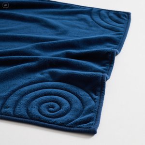 Manta de lana suave de lujo Cozy Navy Blue Spiral Diseño en relieve Tamaño único - Product Image 1