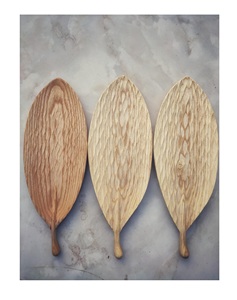 Plateau rectangulaire en bois massif naturel pour table de cuisine, plateau réutilisable facile à nettoyer avec outils de planche à pizza - Product Image 4