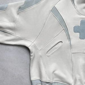 Fabricants professionnels de sweats à capuche imprimés en relief de haute qualité, 100% coton biologique avec logo et impression personnalisés - Product Image 6