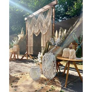 Cortina de Macramé Grande Hecha a Mano, Hermoso Fondo de Pared Bohemio para Boda, Incluye Fundas para Sillas - Product Image 2