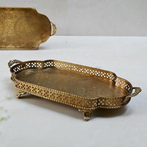 Meilleur plateau de service en laiton fait à la main avec polissage lisse et base solide utilisé pour le service de table et la décoration intérieure disponible à bas prix - Product Image 2