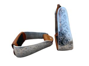 Estribos de Aluminio para Montar a Caballo con Diseño Grabado a Mano, Cuello y Almohadilla Cubiertos en Cuero Genuino, Personalizables, de Lujo y Alta Calidad - Product Image 4