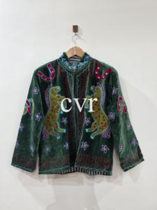 Manteau brodé en velours de style chinois avec motif animalier, col mandarin, manches longues, vêtements d'extérieur d'hiver pour adultes - Product Image 1