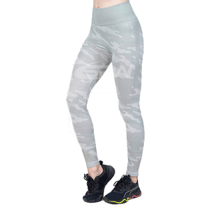 Mallas de Yoga con contorno de glúteos para mujer, cintura alta, ajuste esculpido, a prueba de sentadillas, tela transpirable elástica de cuatro vías para una forma mejorada - Product Image 1