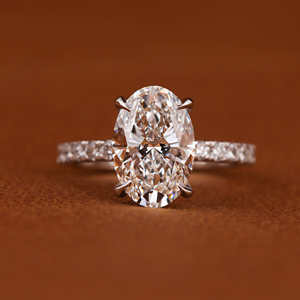 Bague de fiançailles en diamant taillé ovale en laboratoire plaqué or massif certifié IGI 14KT à la mode pavé réglage certificat de bijoux fins - Product Image 1