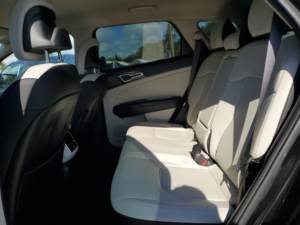 KIA SP0RTAGE HYBRID EX 2023 d'occasion, conduite à gauche/droite - Product Image 2