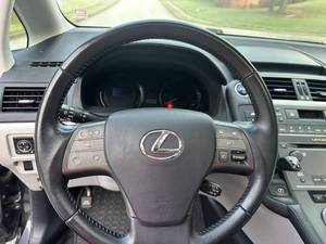 Lexus HS 250h d'occasion à bas prix, modèle 2010, à vendre - Product Image 3