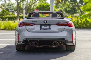 Listo para Enviar: BMW M4 Competition xDrive Convertible AWD 2025, Título Limpio, 3 Años de Garantía - Product Image 3