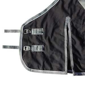 Couverture de cheval imperméable en coton doux et léger de qualité supérieure, pour l'été, course, col haut, rabat de queue moyen, durable, protection contre la pluie - Product Image 3