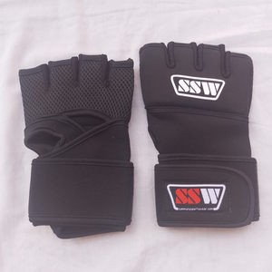 Enveloppes à main en néoprène rembourré en gel à fort impact pour l'entraînement sportif-Gants unisexes légers à séchage rapide avec fermeture velcro réglable - Product Image 3