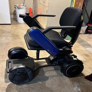 Baby Troller Trends Rides 35 Travel_Systems Bbay Walker con entrega de paso de puerta - Product Image 1