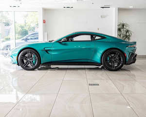 แอสตัน มาร์ติน แวนเทจ รุ่นมาตรฐานปี 2025 - Product Image 3