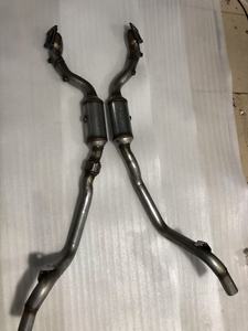 Nouveau convertisseur catalytique trois voies Euro4 Euro5 haute performance en acier inoxydable S409, vente directe d'usine, pour 300C 2.7L - Product Image 3