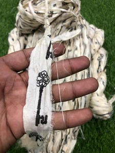 Ruban cousu latéral en mousseline de soie sur mesure idéal pour les créateurs de bijoux et les magasins de fils pour la revente de couleur rosâtre - Product Image 4