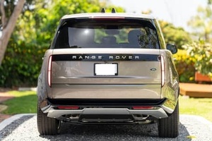 RANGE ROVER P530 SE LWB 2023 MÁS VENDIDO, V8 BITURBO, TRACCIÓN EN LAS CUATRO RUEDAS, PAQUETE DE TECNOLOGÍA, SIN MODIFICACIONES - Product Image 6