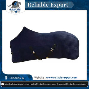 Alfombra de invierno de caballo de alta calidad con estampado de estrellas con relleno de algodón y forro de nailon - Product Image 6