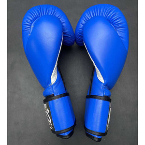 Guantes de Boxeo de Material Duradero con Acolchado Interior Suave para Entrenamiento de Sparring y Ejercicio Diario - Product Image 5