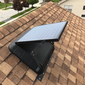 Ventilador Solar para Ático Sunrise con Panel Inclinable |   45W |   Panel Solar Ajustable |   Opciones de base plana o con rebordes |   Garantía Limitada de 25 Años - Product Image 5