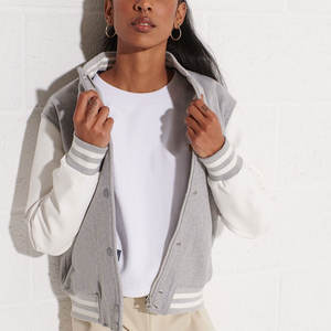 Veste universitaire pour femme de style classique avec une touche moderne, look streetwear tendance pour la mode quotidienne, veste universitaire pour femme - Product Image 1