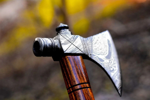 ขวานโทมาฮอว์กเหล็กดามัสกัสเกรดอุตสาหกรรมทนทานพร้อมด้ามไม้ - Product Image 2