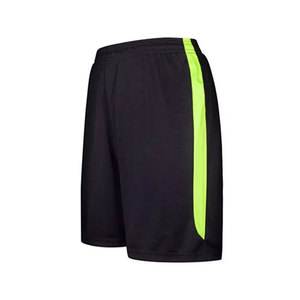 Conjunto de camiseta de fútbol transpirable ligera al por mayor con pantalones cortos, uniforme deportivo con logotipo personalizado - Product Image 5