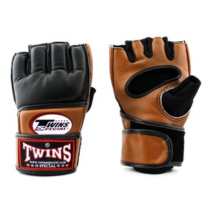 ถุงมือฝึกซ้อม MMA สำหรับฝึกต่อสู้แบบ Grappling รุ่นขายดี สำหรับฝึกซ้อมคิกบ็อกซิ่ง  ทำจากหนังวัวแท้  แบบเปิดฝ่ามือ  ปิดด้วยแถบตีนตุ๊กแก - Product Image 1