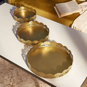 Ensemble de plateaux ronds décoratifs en métal fabriqués à la main, plateaux de service pour collations, plateau décoratif pour la maison - Product Image 6