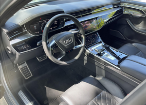TOP VÉHICULES D'OCCASION LHD/RHD 2021 A U D I S8 - Product Image 3