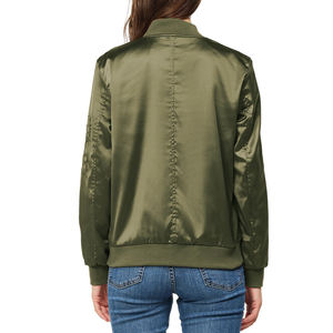 Chaqueta de bombardero de satén hecha a medida de alta calidad, chaqueta universitaria de invierno de satén de poliéster para mujer a la venta en línea - Product Image 2