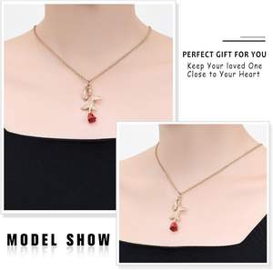 Collar de urna de cremación roja para cenizas, joyería de cremación de flores, colgante de acero inoxidable para mujeres y hombres, tamaño personalizado conmemorativo humano - Product Image 5