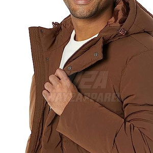 High Quality Low Price <b>Men</b> Winter <b>Jacket</b> Unique Design Color Contrast <b>Men</b> Puffer <b>Jacket</b> <b>Lightweight</b> - Product Image 3
