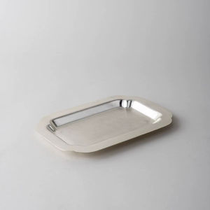 Porte-savon en aluminium au design moderne pour un style d'évier propre, offrant un rangement simple et fonctionnel pour le savon - Product Image 1