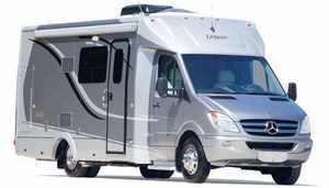 Autocaravana de Lujo Grande para Acampar, Remolque de Viaje, Casa Rodante, Camioneta Camper con Funciones de Aire Acondicionado - Product Image 2