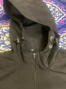 Survêtement Slim Fit à Capuche pour Homme avec Design Personnalisé Collection Hiver Service OEM et Couleurs Personnalisables - Product Image 2