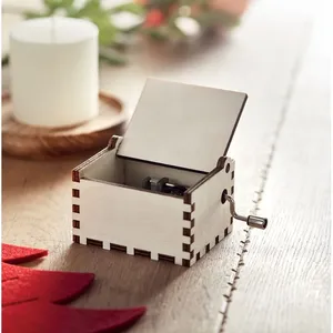 Boîtes à musique personnalisées pour Noël BOXMAS, articles promotionnels personnalisables pour la saison des fêtes - Product Image 3