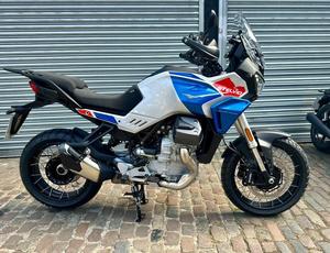 Motocicleta Duecento Tributos de Alta Calidad - Product Image 6