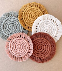Sous-verre macramé de la meilleure qualité fait à la main pour accessoires de décoration de table avec thé et table basse de qualité supérieure avec 100% coton - Product Image 6