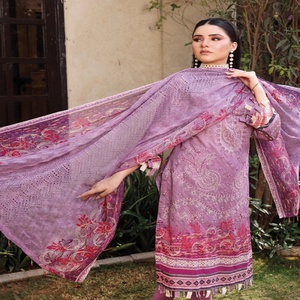 Hermosos y elegantes trajes de césped bordados de 3 piezas para adultos Ropa informal india y pakistaní de Dr Haris Volume DhagaKari - Product Image 1