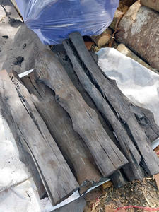 Bâton d'eucalyptus de haute qualité charbon de bois forfaitaire pour la cuisson au barbecue et le gril à longue combustion du Vietnam - Product Image 3