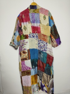 Kimono de seda estampado de lujo Unisex, Vestido de playa de retazos bohemios, bata de casa de verano, ropa de dormir ligera para mujeres y hombres - Product Image 4