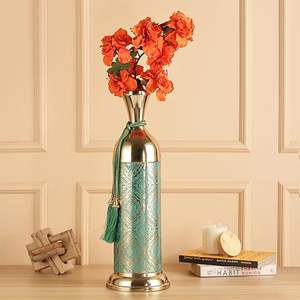 Pots de fleurs en métal rustiques durables parfaits pour la pelouse du patio du jardin et la plantation extérieure Disponible en vrac - Product Image 5